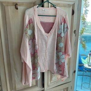 Women’s pink and coral boho oversized tunic SzS NWOT PTP 35”, Length 26” $30